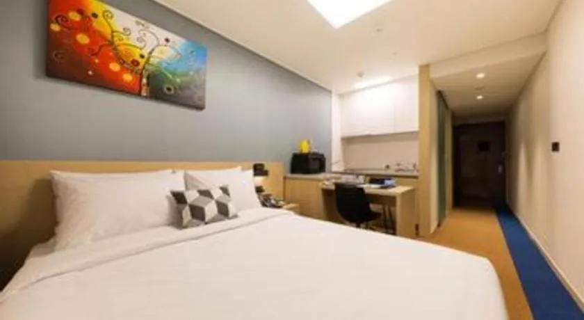 Hotel Howard Johnson By Wyndham Incheon Airport