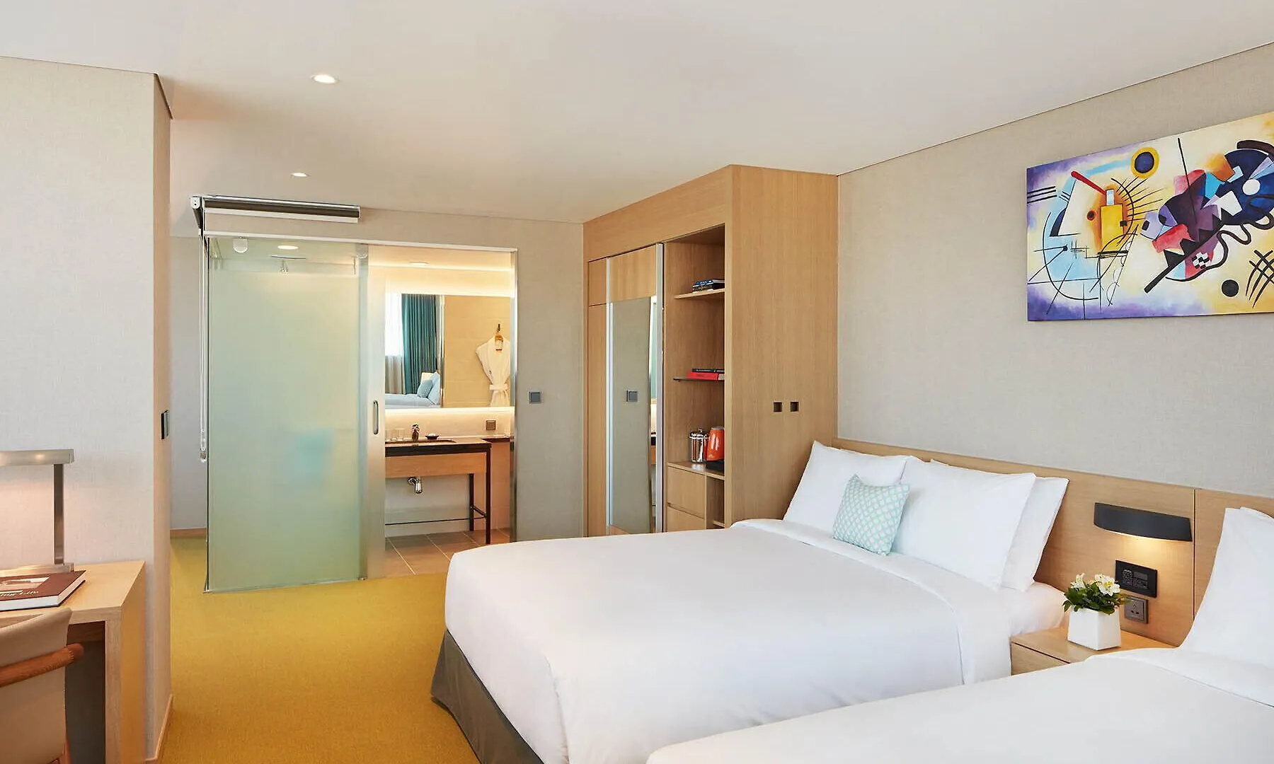 Howard Johnson By Wyndham Incheon Airport Hotel