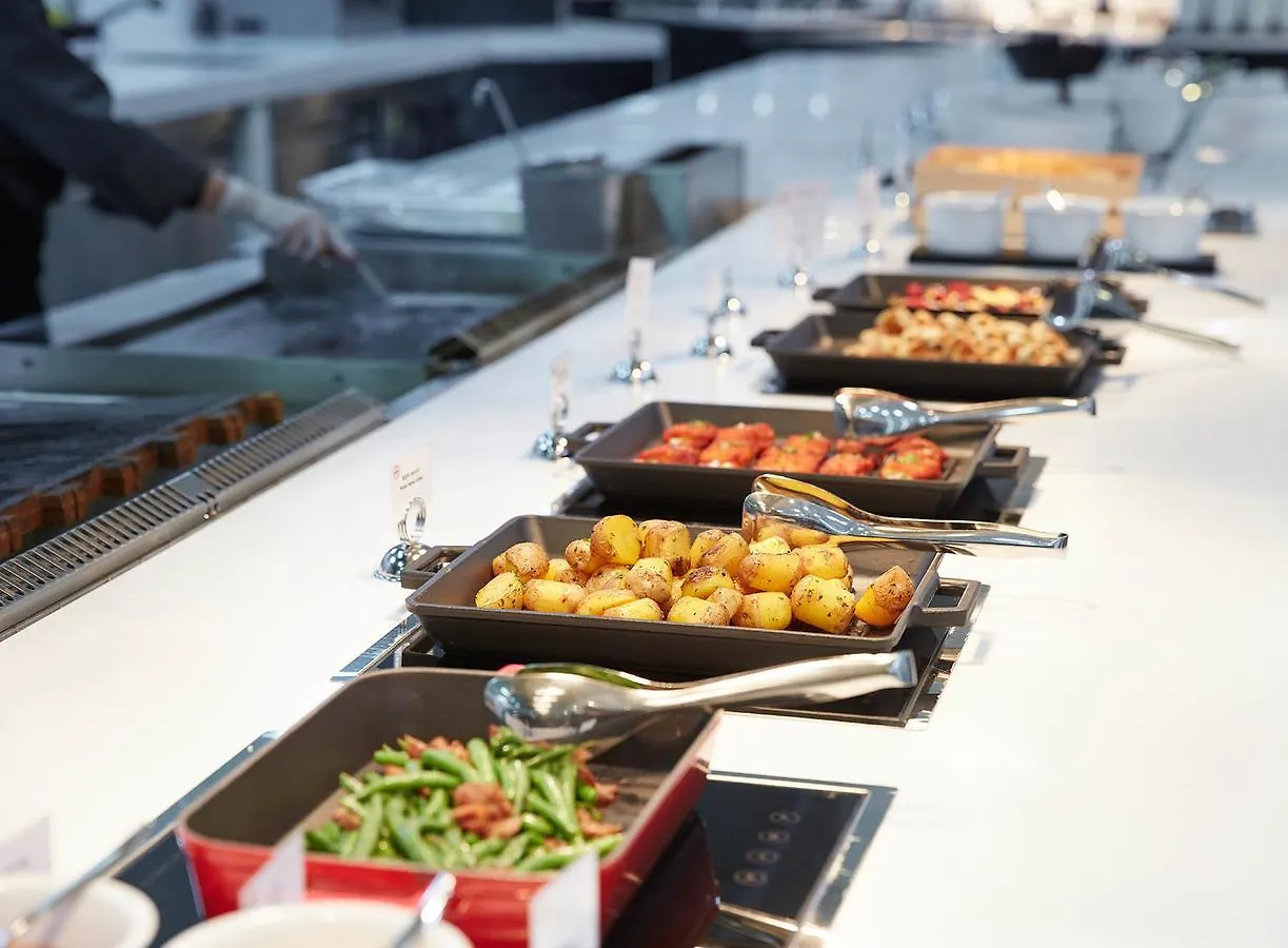 Hotel Howard Johnson By Wyndham Incheon Airport