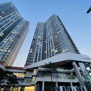 Landmark In Songdo 아파트호텔