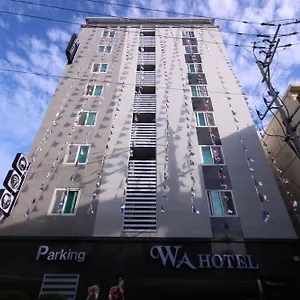 Hotel Wa **