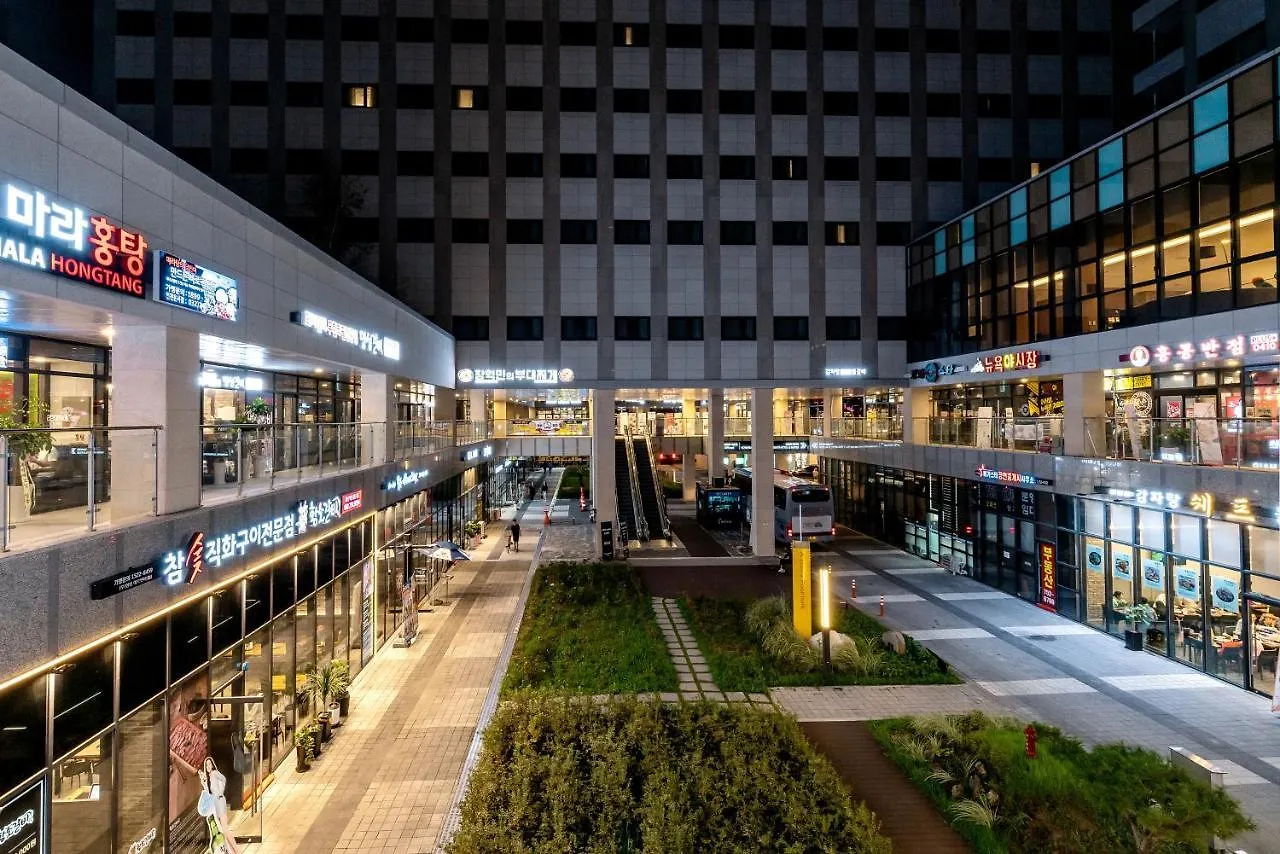 Howard Johnson By Wyndham Incheon Airport