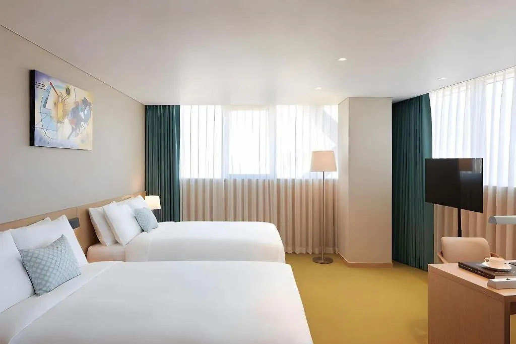 Howard Johnson By Wyndham Incheon Airport Hotel