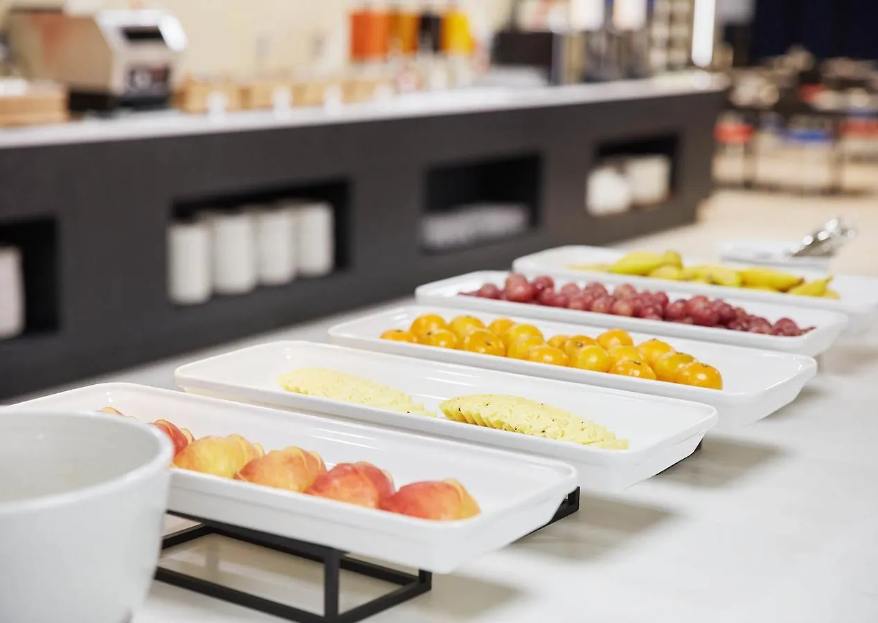 Hotel Howard Johnson By Wyndham Incheon Airport